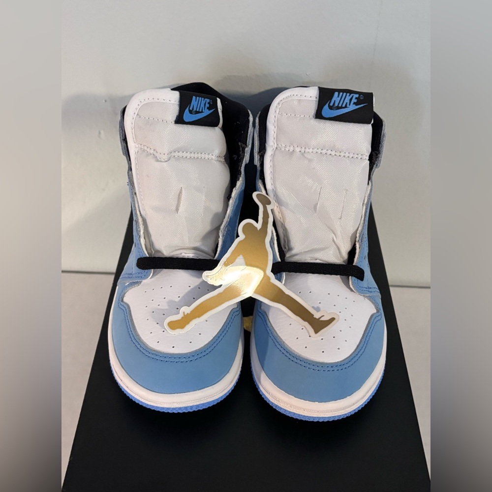 Air Jordan 1 High TD University Blue Size 10C Toddler Shoes Sneaker AQ2665-134